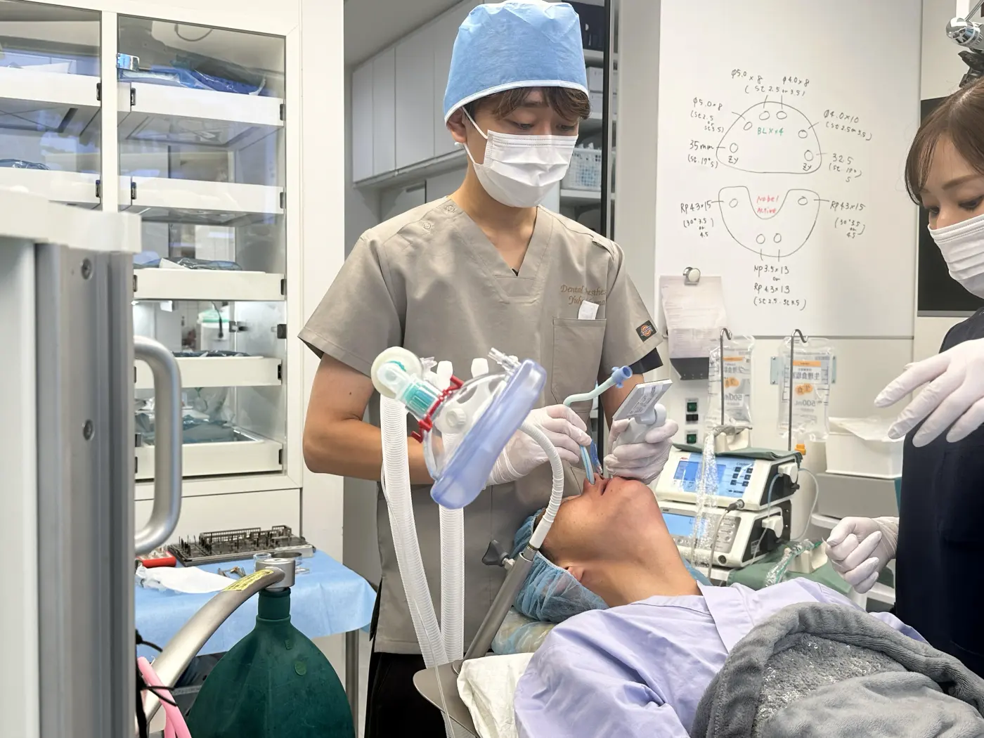 麻酔を導入する様子