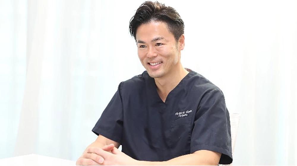 橋村吾郎院長の診療風景