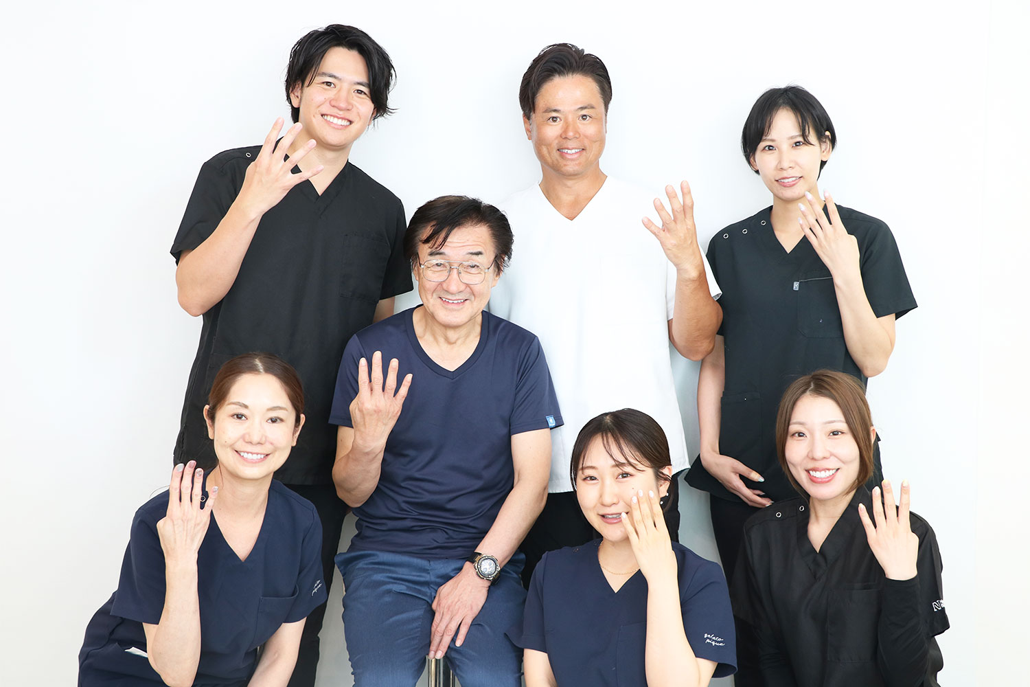 入れ歯の悩みを上下オールオン4で改善した症例